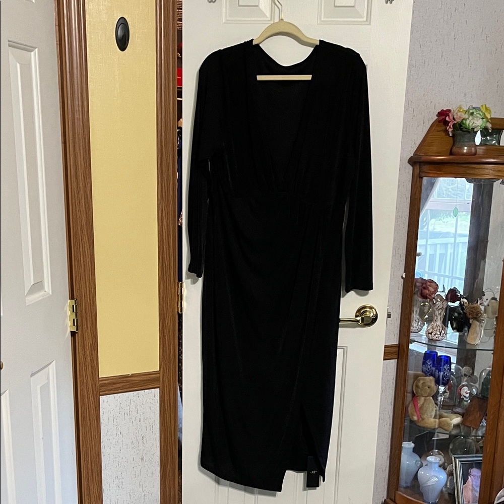 Chic Black Long Sleeve Dress